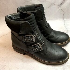 White mountain buckle cantata bootie
